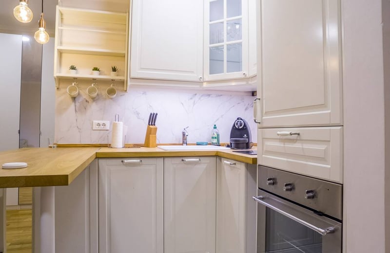 Rent of a cozy 1-room apartment, 35 m², Vračar, Belgrade, Serbia